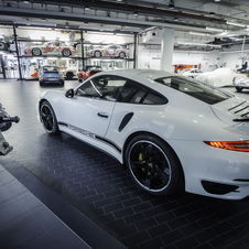 Porsche 911 Turbo S GB Edition