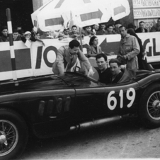 In 1952, Moss and Dewis drove the disc brake-equipped C-Type in the Mille Miglia In 1952, Moss and Dewis drove the disc brake-equipped C-Type in the Mille Miglia