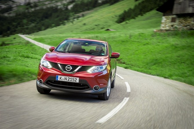 Nissan Qashqai 1.6dCi XTRONIC N-Connecta