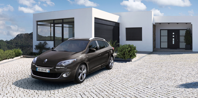 Renault Upgrades Scenic, Leguna and Megane for 2013