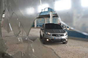 Nissan Qashqai 2.0dCi 4x4 Tekna Sport CVT 18'' (10)