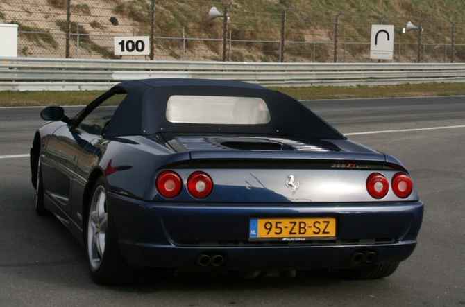 Ferrari 355 F1 Spider