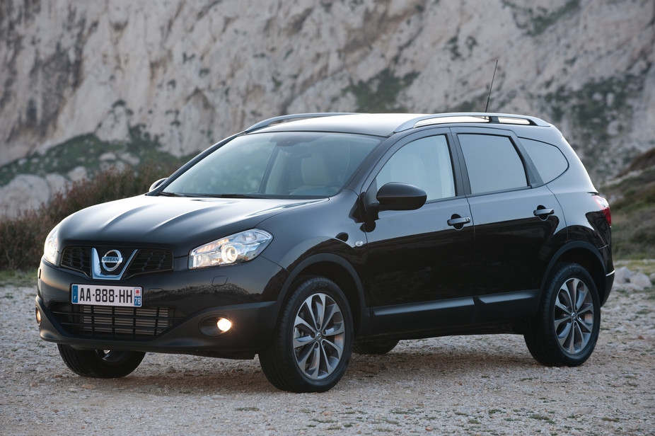 Nissan Qashqai+2 2.0 4x4 Tekna Premium 18'' CVT (10)