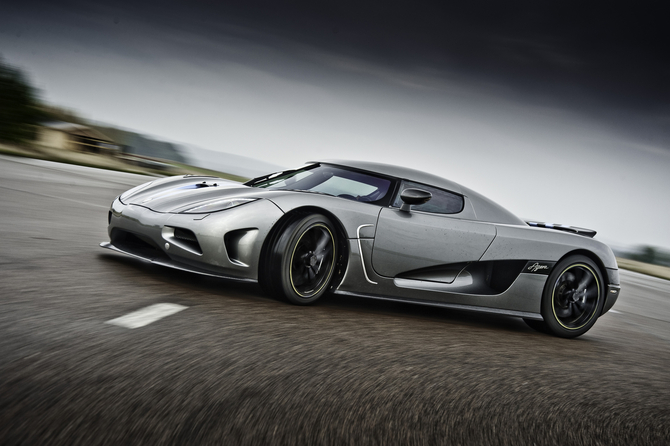 Koenigsegg Agera R smashes 0-200 mph record