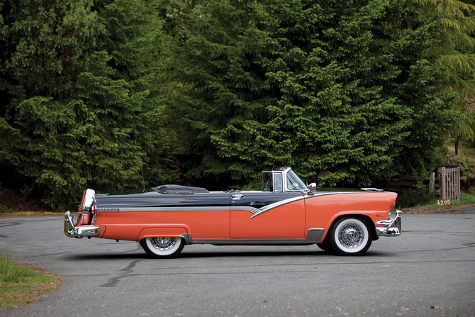 Ford Fairlane Sunliner Convertible