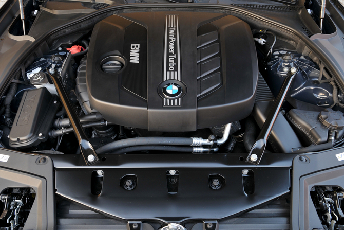 2012 5 Series Gets Updated Engines in Europe