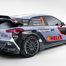 Equipped on the i20 WRC is the 1.6 liter engine turbo petrol with 300hp and 400Nm of torque