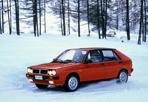 Lancia Delta HF 4WD Turbo