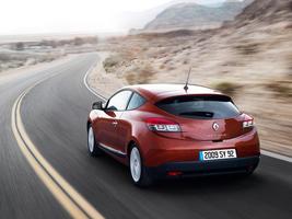 Renault Megane III Coupé 2.0 dCi 160cv FAP Dynamique S