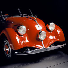 Mercedes-Benz 150 H Roadster