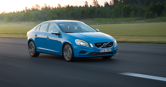 Volvo S60 D4 R-Design Geartronic