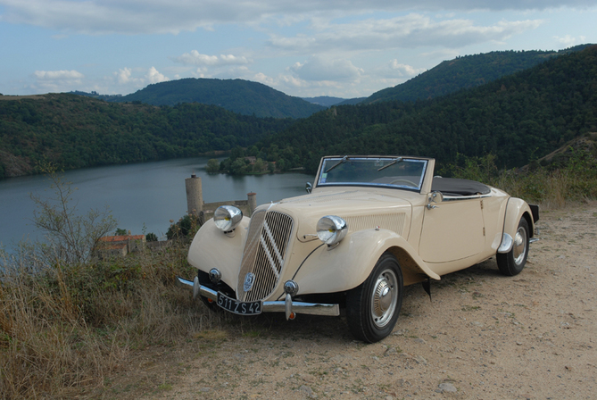 Retromobile 2013 : Citroën Expose Ses Decouvrables Et Cabriolets