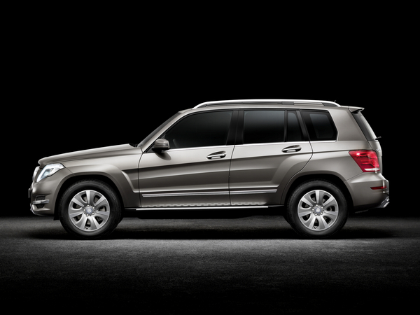 Mercedes GLK Meant to Bring Sedan Style into Compact SUV