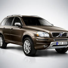 Refreshed Volvo XC90 Gets New Interior and Car Control Via Mobile Phone App