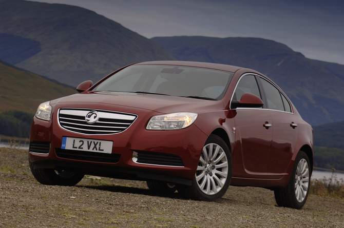 Vauxhall Insignia Hatchback 1.8 VVT SE Nav