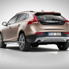 Volvo Lance La V40 Cross Country à Paris