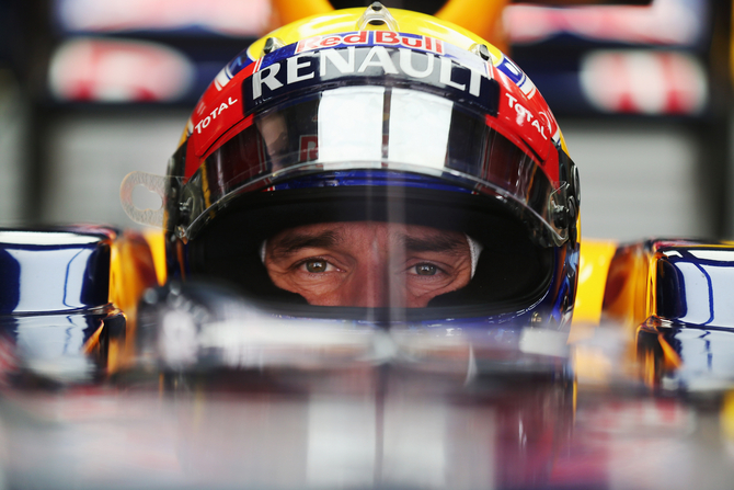 Webber conquered the 200th pole position for Renault