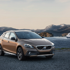 Volvo Lance La V40 Cross Country à Paris