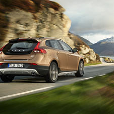 Volvo Lance La V40 Cross Country à Paris