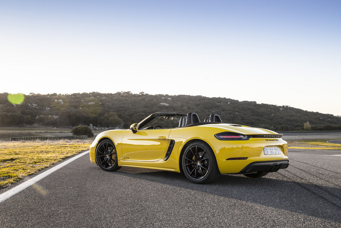Porsche 718 Boxster GTS PDK Porsche 718 Boxster GTS PDK