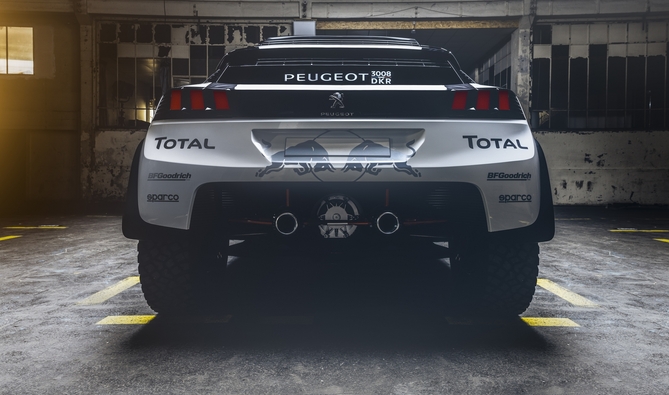 Peugeot's driver lineup will be formed by Stéphane Peterhansel, Carlos Sainz, Cyril Després and Sebastien Loeb