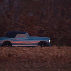 Alfa Romeo 6C 2500 Sport Cabriolet by Pinin Farina