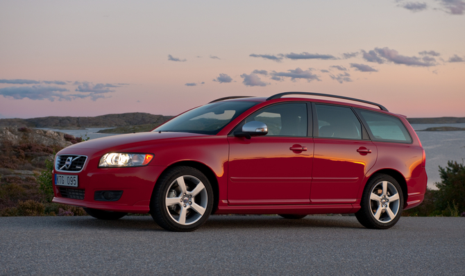 Volvo V50