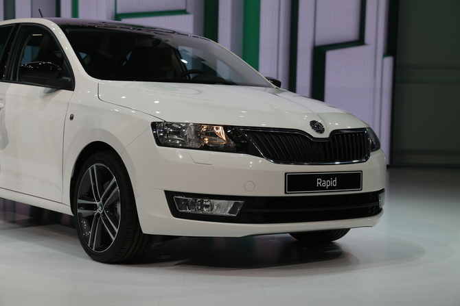 Skoda Rapid estreia em Paris