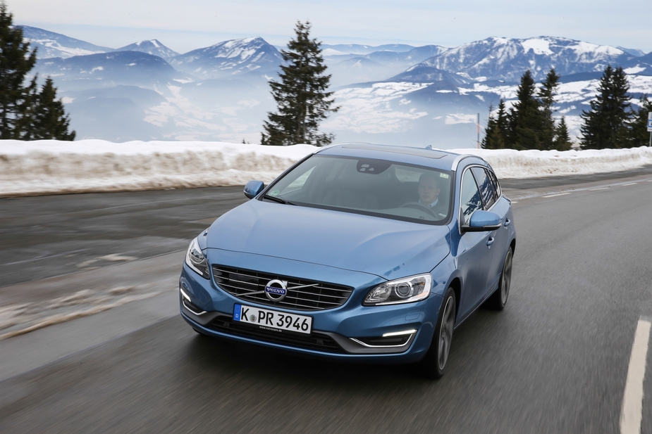 Volvo V60 D2