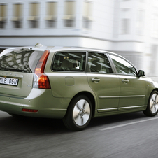 Volvo V50