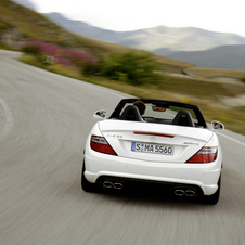 New SLK 55 AMG Hopes to Blend High Power and High Efficiency