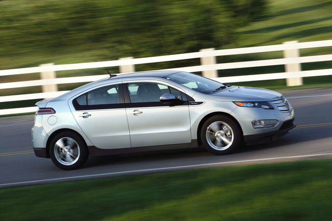 Chevy Testing System to Help Volt Drivers Prioritize Green Energy