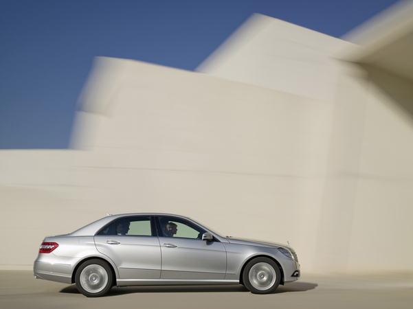 Mercedes-Benz E 250 CDI BlueEfficiency Avantgarde 4Matic