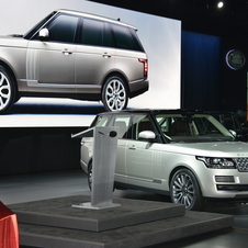 Land Rover reveals new Range Rover