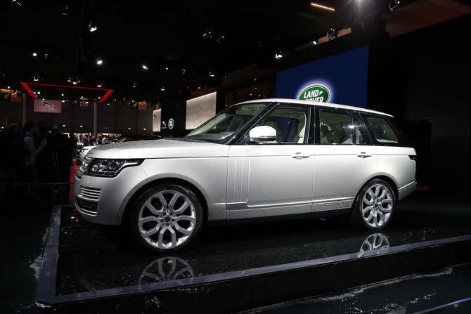 Land Rover revela novo Range Rover