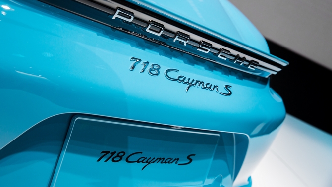 Porsche 718 Cayman S PDK