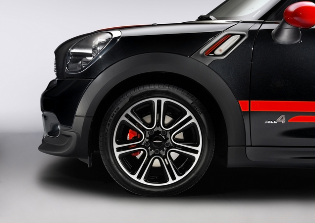 Mini John Cooper Works Countryman at Geneva with 218hp and All-Wheel Drive