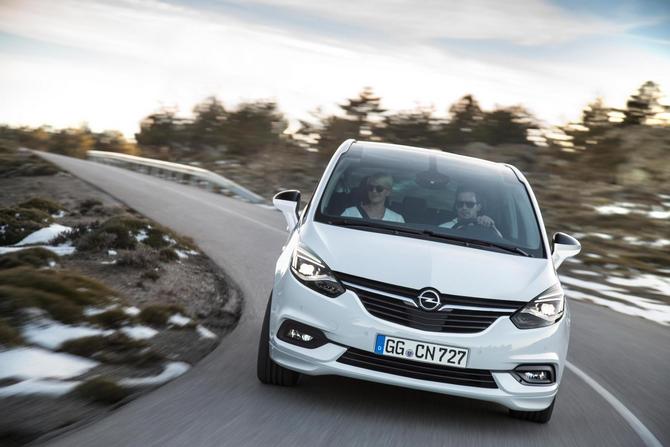 Opel Zafira 1.4 Turbo Dynamic Opel Zafira 1.4 Turbo Dynamic