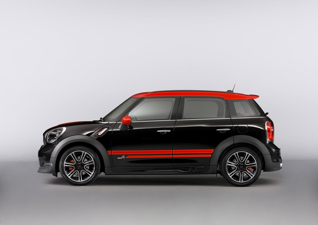 Mini John Cooper Works Countryman at Geneva with 218hp and All-Wheel Drive