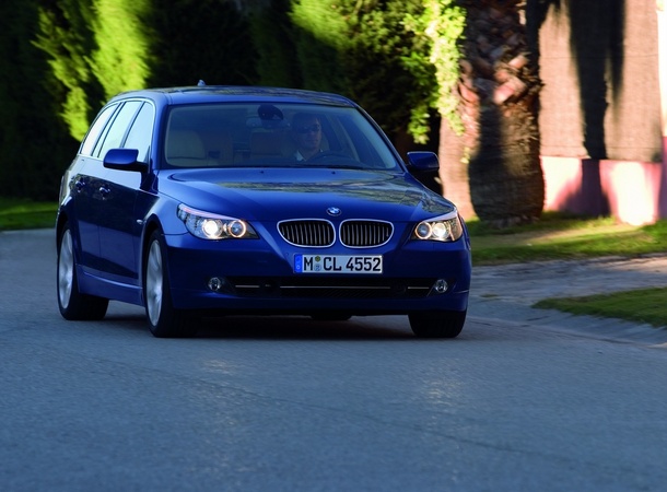 BMW 520d Touring Auto Executive (E61)