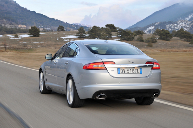 Jaguar XF 3.0D V6 Premium Luxury