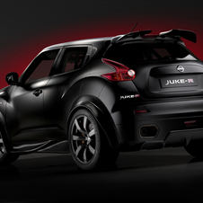 Nissan Juke-R Gets Another Promotional Video. Public Finally Gets to Hear Engine