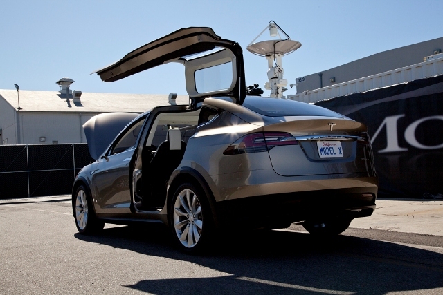 Tesla Debuts Model X: the Gullwing Crossover