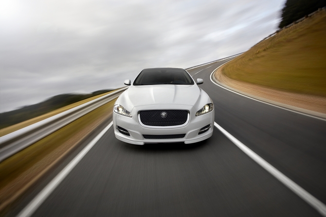 Jaguar XJ Sport and Speed Packs