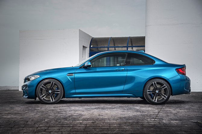 BMW M2