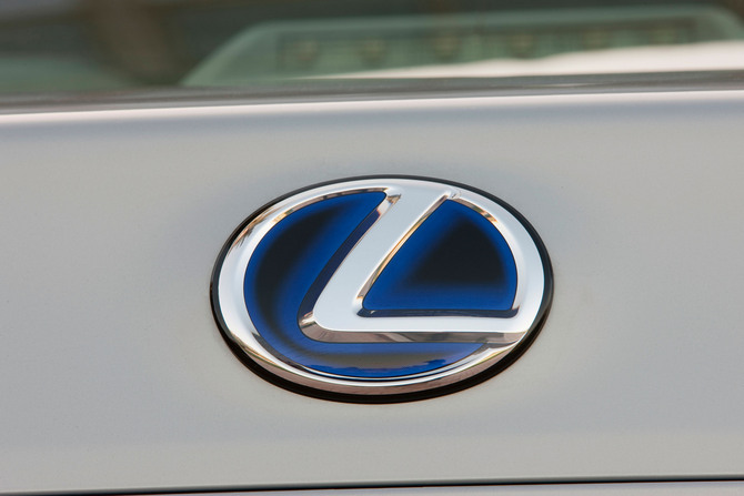 BMW Not Sharing Diesel Engines with Lexus