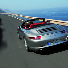 Porsche unveils Cabrio version of the new 911 generation