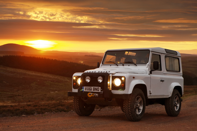 Land Rover Defender