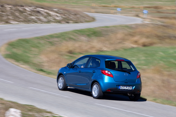 Mazda 2 MZR 1.5 Sport Plus 102