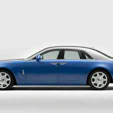 Rolls-Royce Shows Art Deco Inspired Cars in Paris